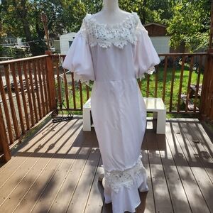 White Unbranded Plus size Mermaid Stretchy Long Dress Size 2XL